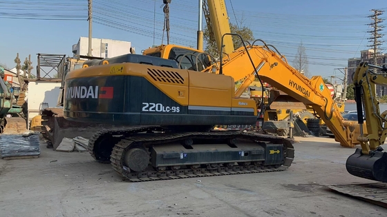 Original Paint Hyundai 220LC-9S Excavator with 96KW Engine and EPA Certification