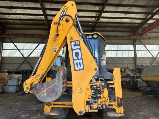 Low Working Hours JCB 3CX Backhoe Loader with Original UK Engine in Wheel Moving Type