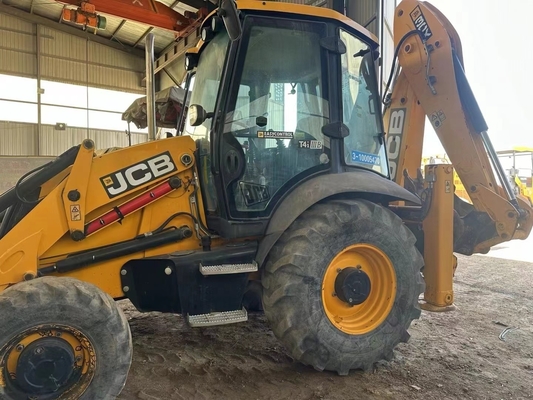 Low Working Hours JCB 3CX Backhoe Loader with Original UK Engine in Wheel Moving Type