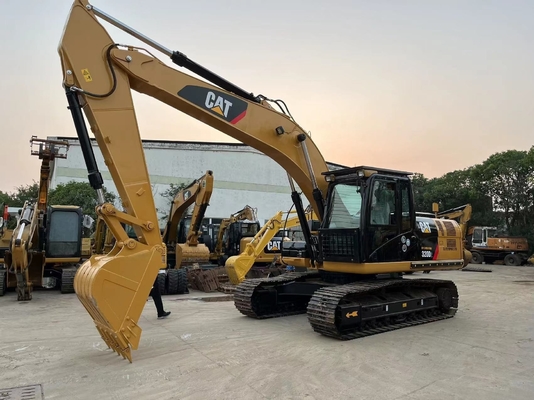 20 Ton Operating Weight Used Japan Diesel Digger 320D2 with Original Engine at Best