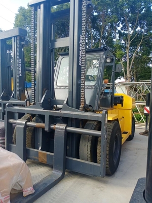 Secondhand Pallet Lifting Truck Komatsu 200 20000 KG Weight and 2000mm Fork Length