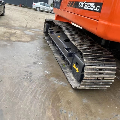 High Operating Efficiency Used Doosan DX225LC Digger Original Paint Japan from Japan