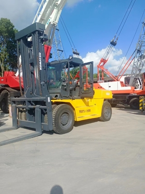 Secondhand Komatsu FD160 16TON Diesel Forklift with Original Hydraulic System at Good