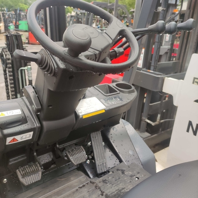3000 KG Year 2023 TOYOTA Japan Made FDZN30 3 TON Forklift Diesel Pallet Lifting Truck