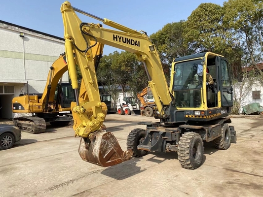Used Digger Hyundai 60W-9 with Original Paint and Fully Hydraulic System in Good Condition