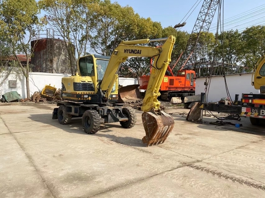 Used Digger Hyundai 60W-9 with Original Paint and Fully Hydraulic System in Good Condition