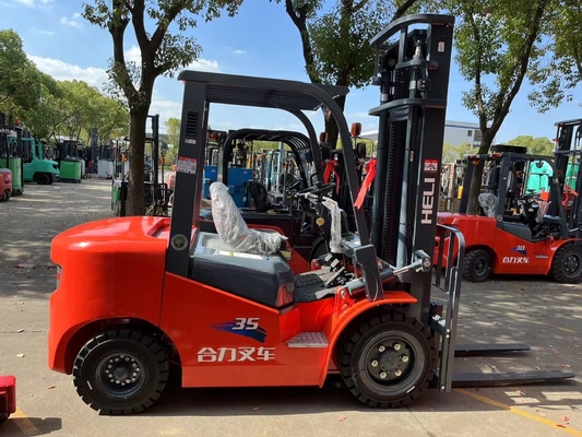 HELI 35 Mini 3.5 Ton Pallet Lifting Truck with Low Working Hours and 940mm Fork Width