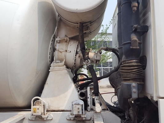Used Howo 25ton Concrete Mixer Truck with 10CBM Capacity and Unique Selling Point