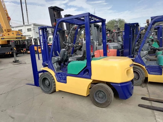 KOMATSU FD30 3ton Forklift Truck with Manual Operation and Nice Performance on Hot Sal