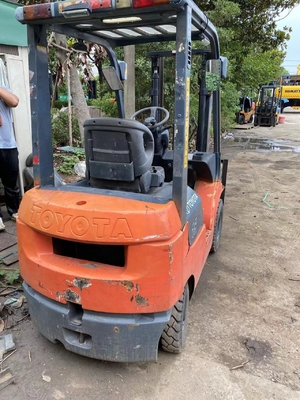 Used Diesel Power Toyota FD15 Mini Forklift Truck Excellent Working Condition 1.5 Ton