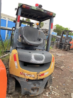Advantages High Working Efficiency TOYOTA FD20 2 Ton Diesel Forklift from Japan 2023