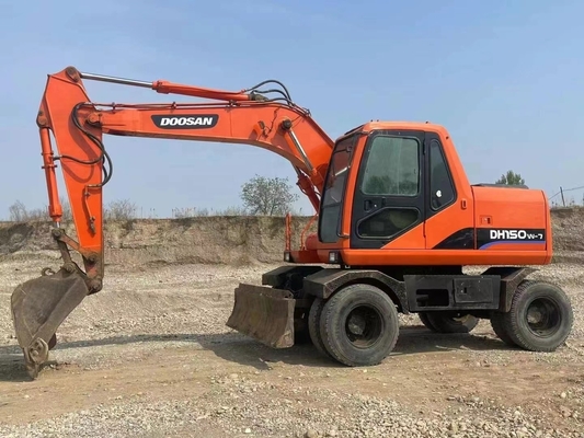 Used DOOSAN DX140W-7 Wheel Excavator with Original Paint and Cummins Engine 112kW