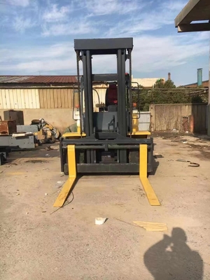 10 Ton Manual Operation Forklift with Used Diesel Engine and Heavy Equipment Design
