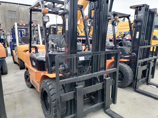 Dependable Hangcha H30 Hangzhou Diesel Used Forklift with 5570 KG Weight