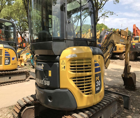 3000 KG Komatsu 3T Forklift in Good Condition with Low Working Hours