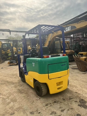 Low Working Hours and Good Condition Komatsu 3T Forklift FD30 for Construction Works