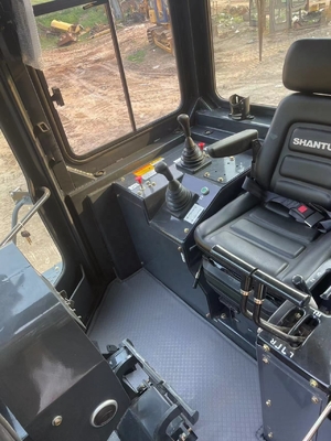 Japan Original SHANTUI SD22 Used Crawler Bulldozers for Earth-moving and Construction
