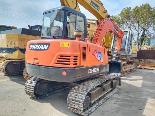 5.5Ton Doosan DH55 Crawler Excavator with Original Korean Engine and 0-2000 Working Hours