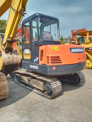 5.5Ton Doosan DH55 Crawler Excavator with Original Korean Engine and 0-2000 Working Hours