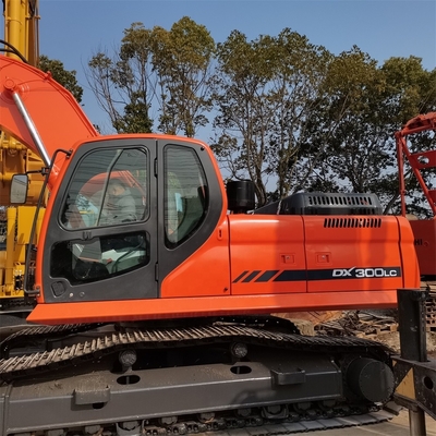 DOOSAN DX300LC Second Hand Excavator with 0-2000 Working Hours and Hydraulic Stability
