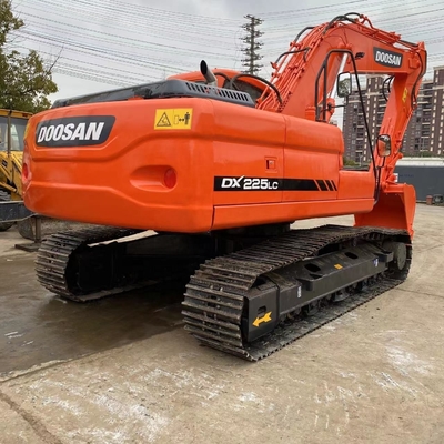 DOOSAN DX225LC Excavator Used Crawler Digger with Original Paint and Good Condition