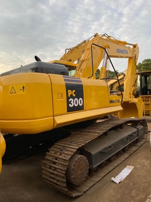 Used Excavator KOMATSU PC300 Crawler Hydraulic 30 Ton Earth Moving Digger on Stock