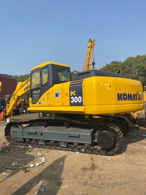 Used Excavator KOMATSU PC300 Crawler Hydraulic 30 Ton Earth Moving Digger on Stock