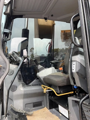 CAT 307.5 7.5ton Mini Crawler Digger from Japan with Hydraulic System and 36KW Power