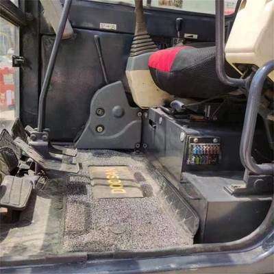Original Doosan DH55 Excavator with 0.3M³ Bucket Capacity and 5.5TON Operating Weight