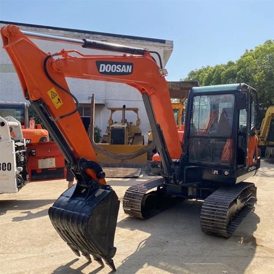 Affordable Doosan Excavator DX55 with Original Paint and 5.5TON Operating Weight