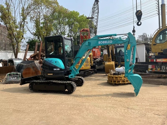 Kobelco sk35 Excavator in Good Condition with 3.5ton Operating Weight and Low Hours