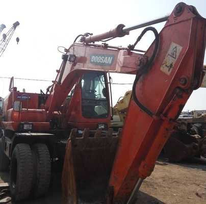 Used DOOSAN 150W-7 Wheel Excavator 15 Ton Digger with 0.7m3 Bucket Capacity