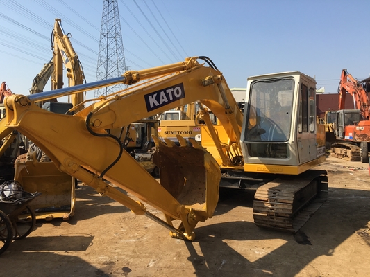 KATO HD-450 Hydraulic Crawler Excavator with Original Color and Construction Machinery