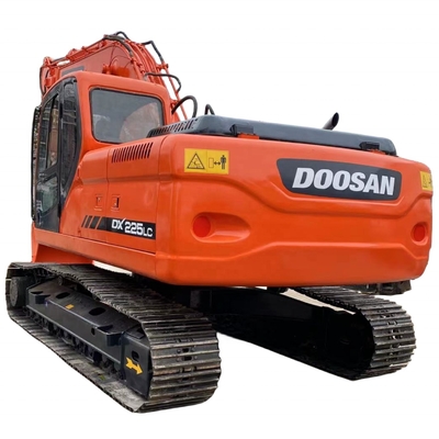 25000 kg Machine Weight Doosan DX225LC Excavator Japan Original Paint 2017