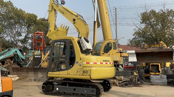 Japan 6ton Crawler KOMATSU PC60 Excavator Secondhand Earth-moving Machine Mini Digger