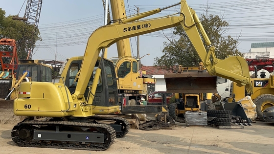 Japan 6ton Crawler KOMATSU PC60 Excavator Secondhand Earth-moving Machine Mini Digger