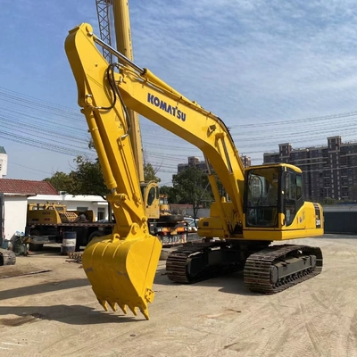 20ton digger in Shanghai yard Komatsu pc200 excavator used with 105KW hydraulic pump