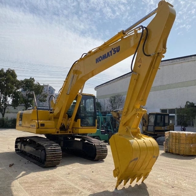 20ton digger in Shanghai yard Komatsu pc200 excavator used with 105KW hydraulic pump