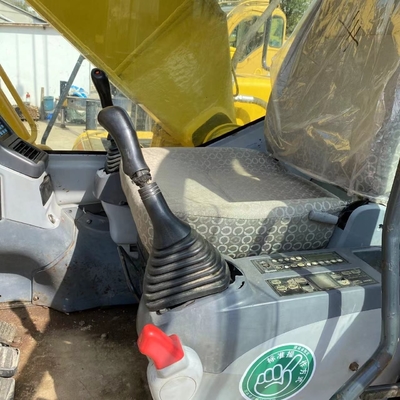 20ton digger in Shanghai yard Komatsu pc200 excavator used with 105KW hydraulic pump