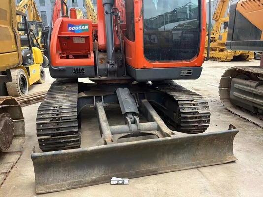 Original Paint DOOSAN DX80-9C Wheel Hydraulic Excavator on Stock at for Construction