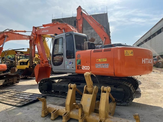 Used Excavator Hitachi EX200-3 in Good Working Condition at Affordable with Red Color