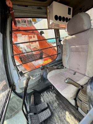 Used Excavator Hitachi EX200-3 in Good Working Condition at Affordable with Red Color