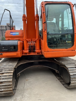 Used Doosan 140LC Crawler Excavator with Low Working Hours in Perfect Condition