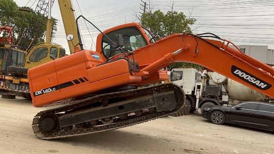 0.51M³ Bucket Capacity Used Doosan 140LC Excavator with Low Working Hours in Shanghai