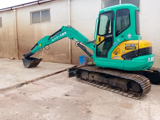 KX161 Kubota Mini Excavator in Japan with Original Color and Other Hydraulic Cylinder