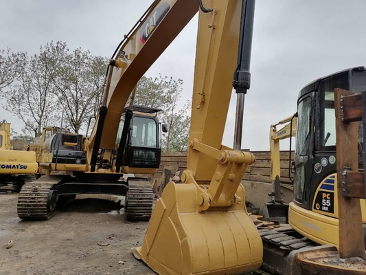 30000 KG Cat 330d Crawler Excavator in Good Condition with Original Japanese Engine