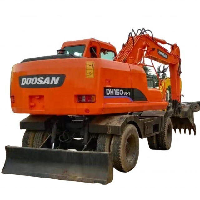 Used Doosan DH150W-7 Excavator with HINO Engine 15000 kg Machine Weight and Japan