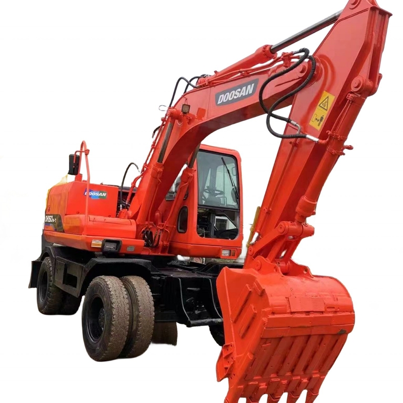 Japan Doosan DH150W-7 Digger with Original Paint and 0.1m3 Bucket Capacity in Japan