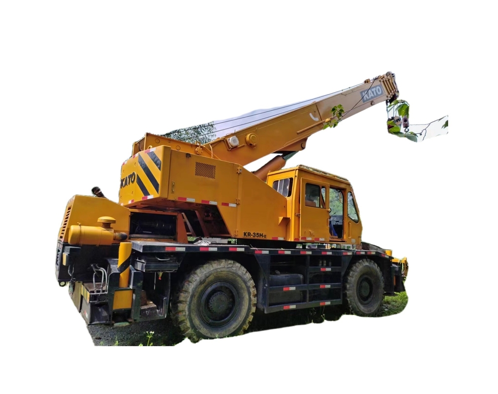 Liyuan Hydraulic Pump Kato KR-35H Crane Your Best Choice for Second-hand Equipment