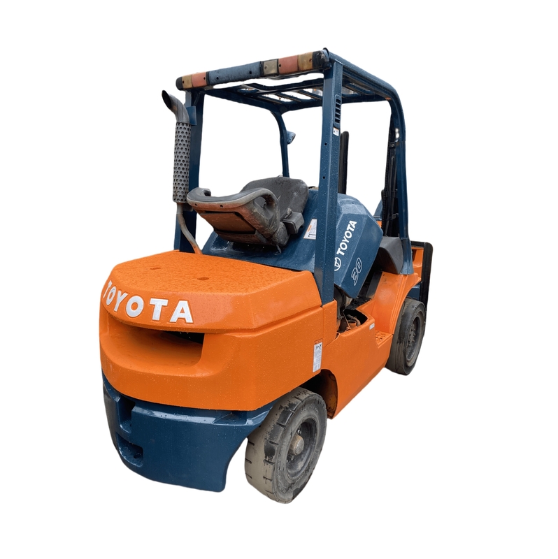 Japan TOYOTA FD30 Diesel Forklift 3 Ton Pallet Lifting Truck with Low Working Hours